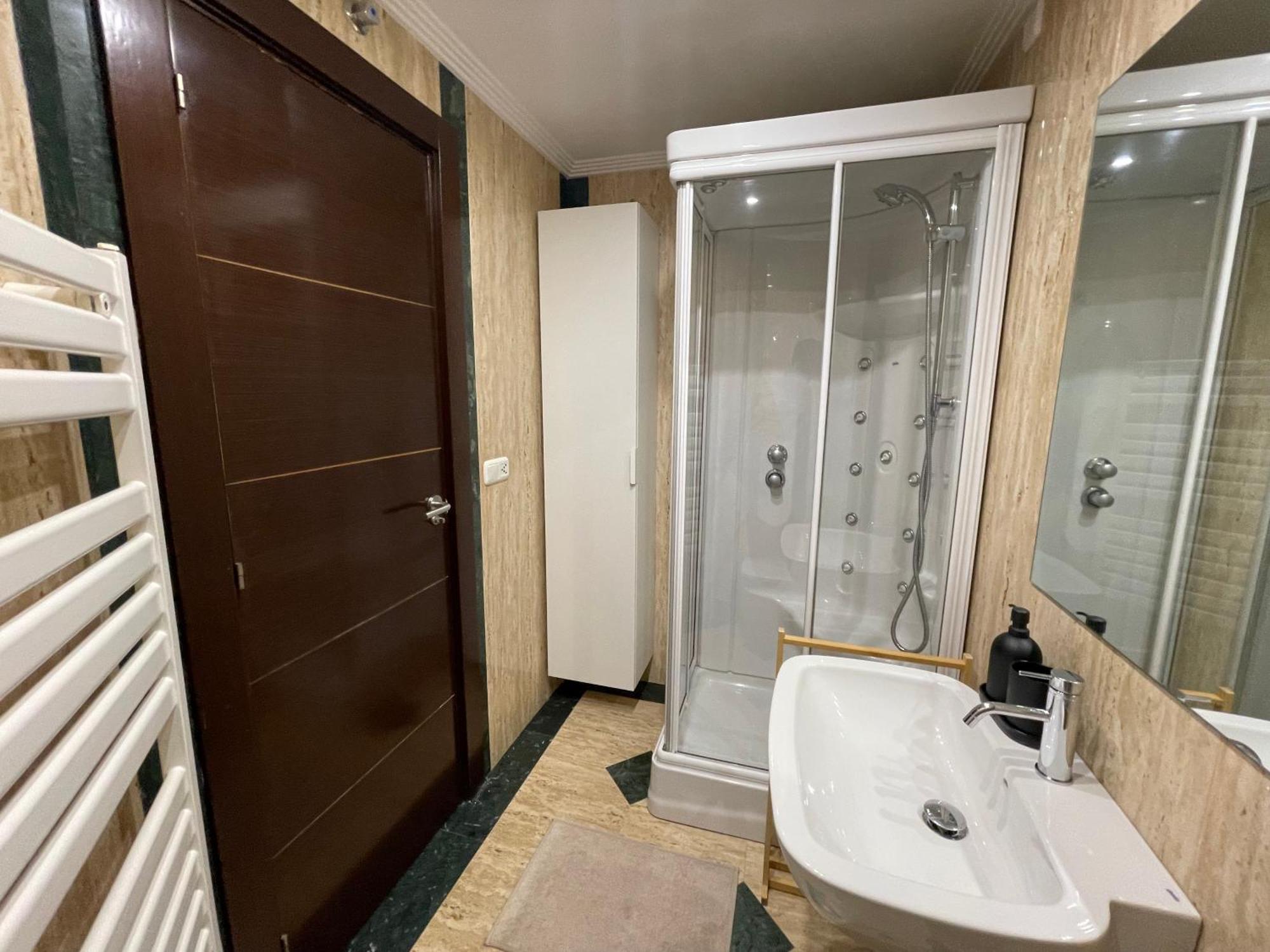 Atuaire Home Vivienda B Luminosa Parking Incluido En Plena Calle Comercial Burgo Extérieur photo